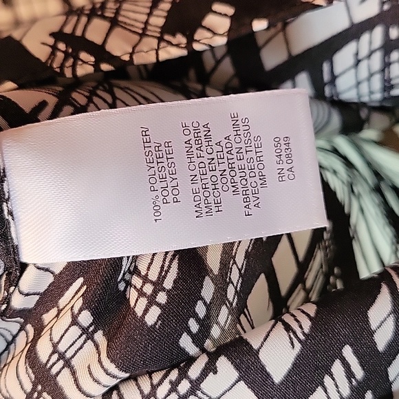 Anne Klein tank blouse size medium - Picture 3 of 4